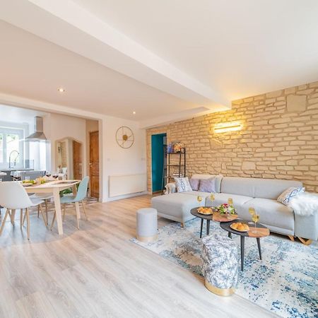 Cote Cour, 3 Chambres, Terrasses, Jardin Prive Avec Terrain De Petanque, Cave Voutee 克果罗尼 外观 照片