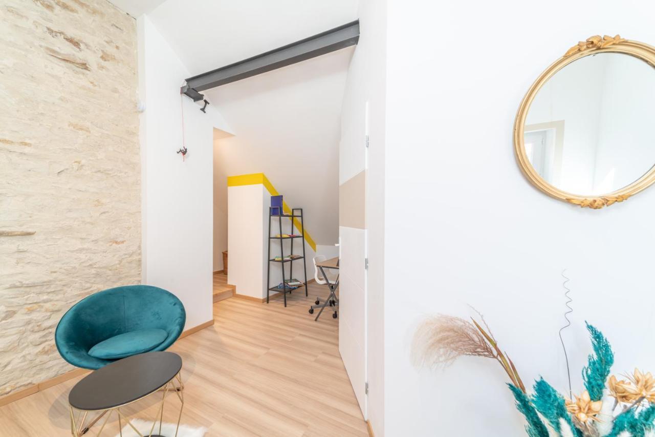 Cote Cour, 3 Chambres, Terrasses, Jardin Prive Avec Terrain De Petanque, Cave Voutee 克果罗尼 外观 照片
