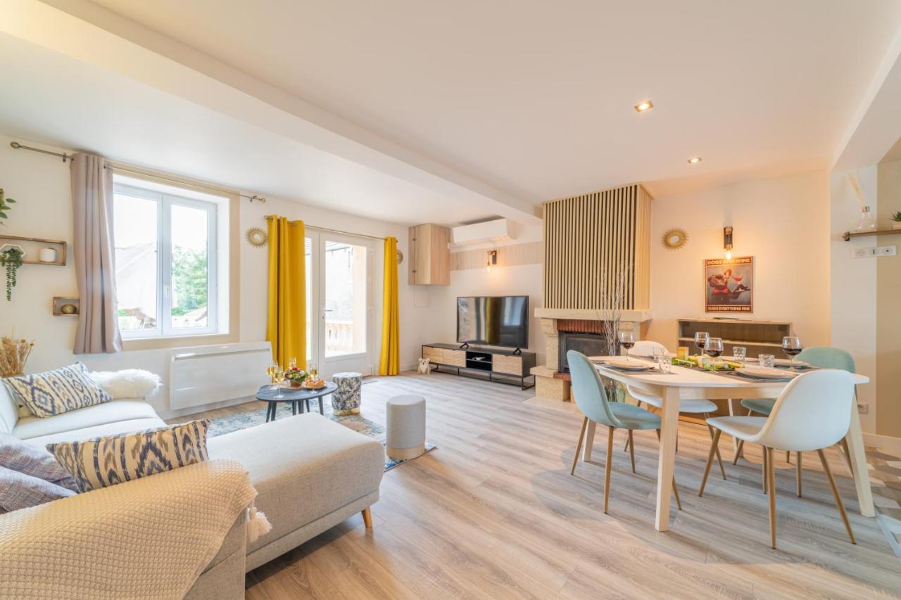 Cote Cour, 3 Chambres, Terrasses, Jardin Prive Avec Terrain De Petanque, Cave Voutee 克果罗尼 外观 照片